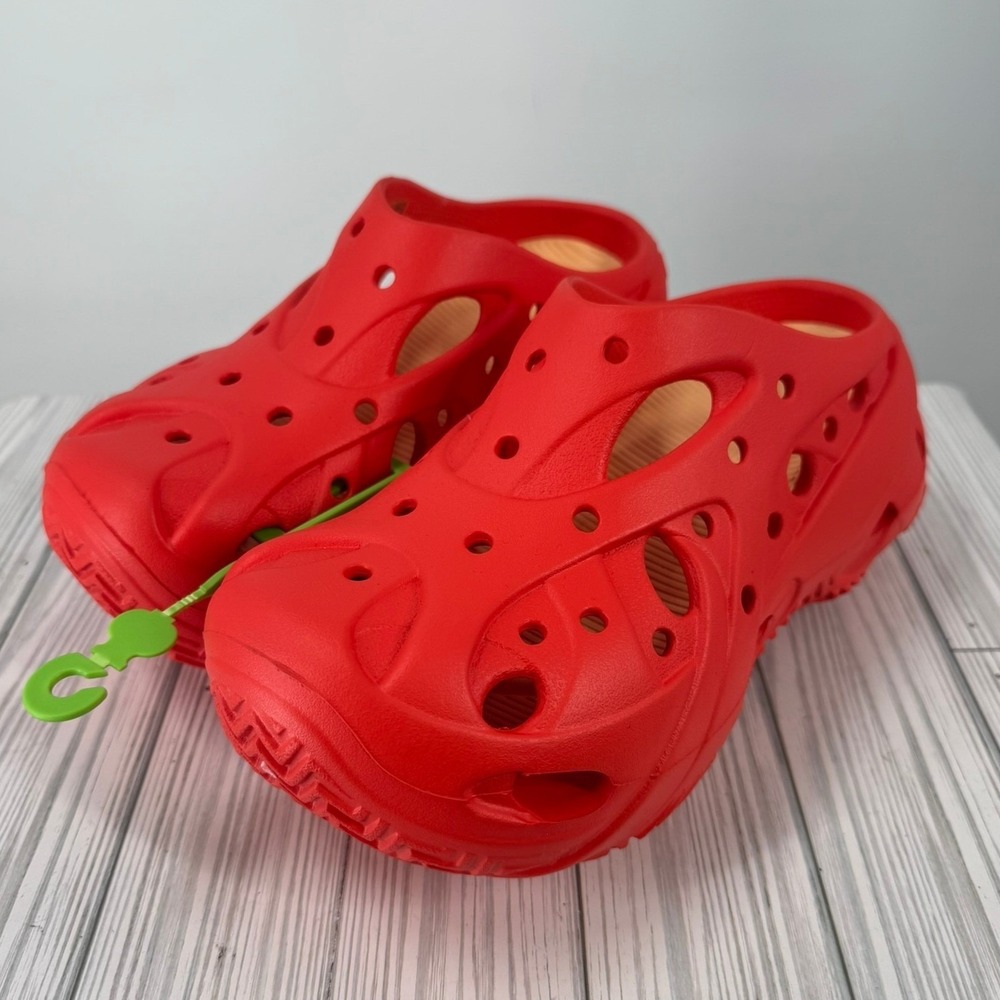 Crocs Caged Clog Starfish Coral Orange Shoes 211141-7AH Women's Size 7 NEW
